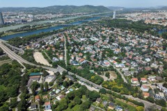 2022-06-19-Donauturm-PXL_20220619_100143357